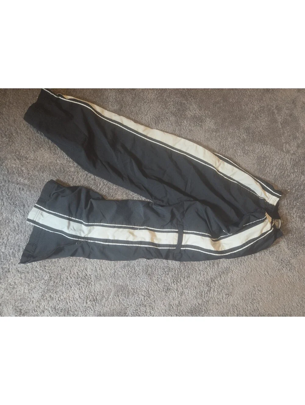 Vintage Y2K Nike Boys Track Pants Black White Side Stripe Youth Large